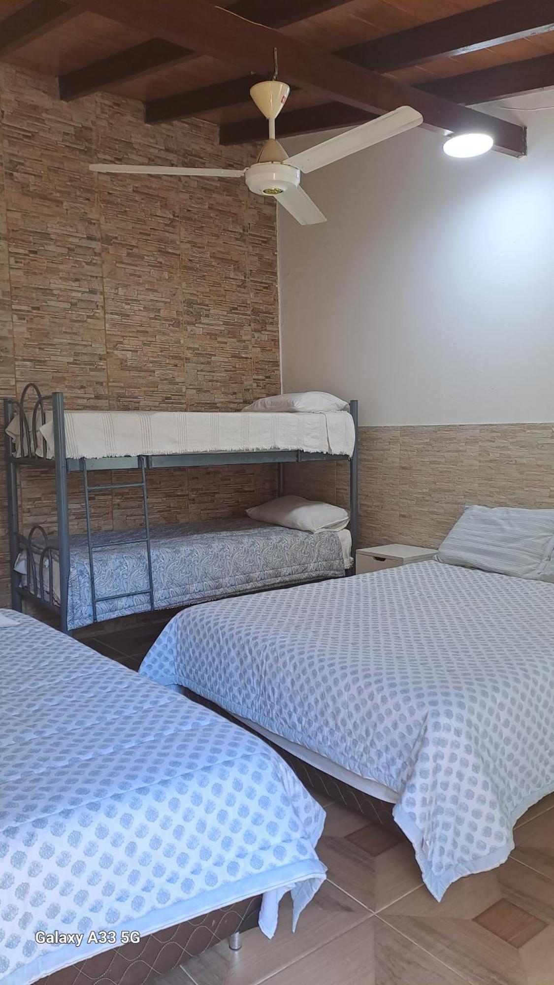 Granados Bed & Breakfast Асунсион Екстериор снимка