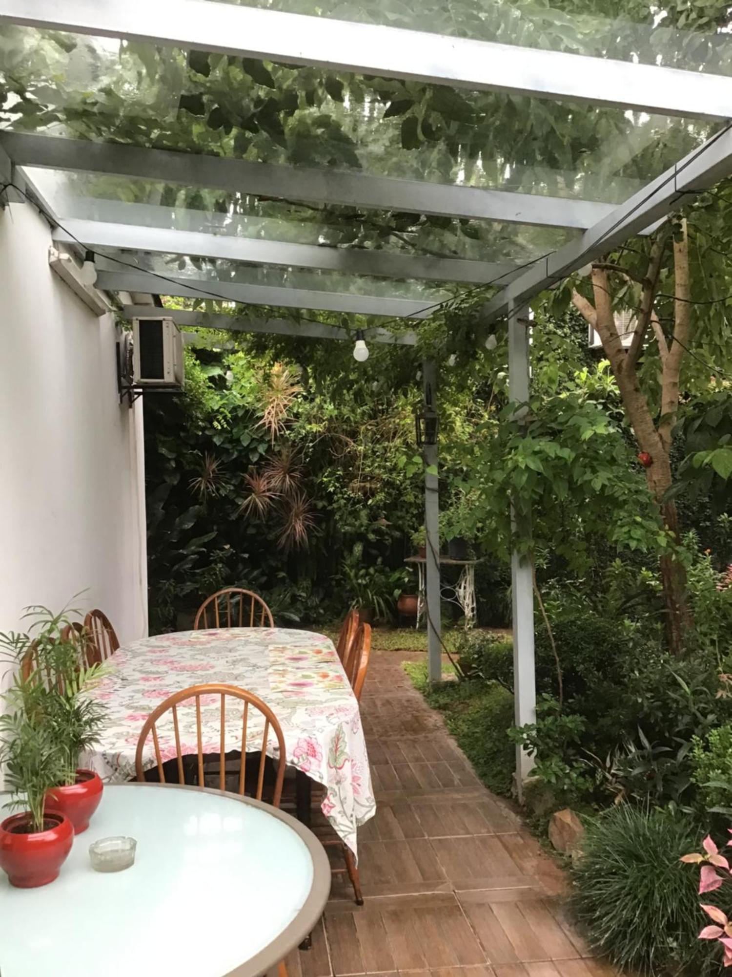 Granados Bed & Breakfast Асунсион Екстериор снимка