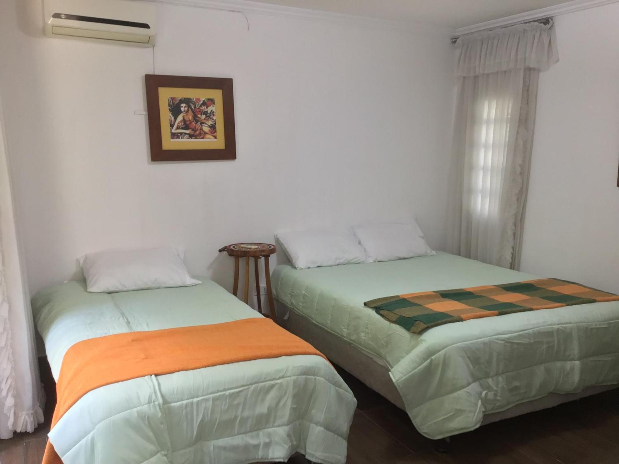 Granados Bed & Breakfast Асунсион Екстериор снимка