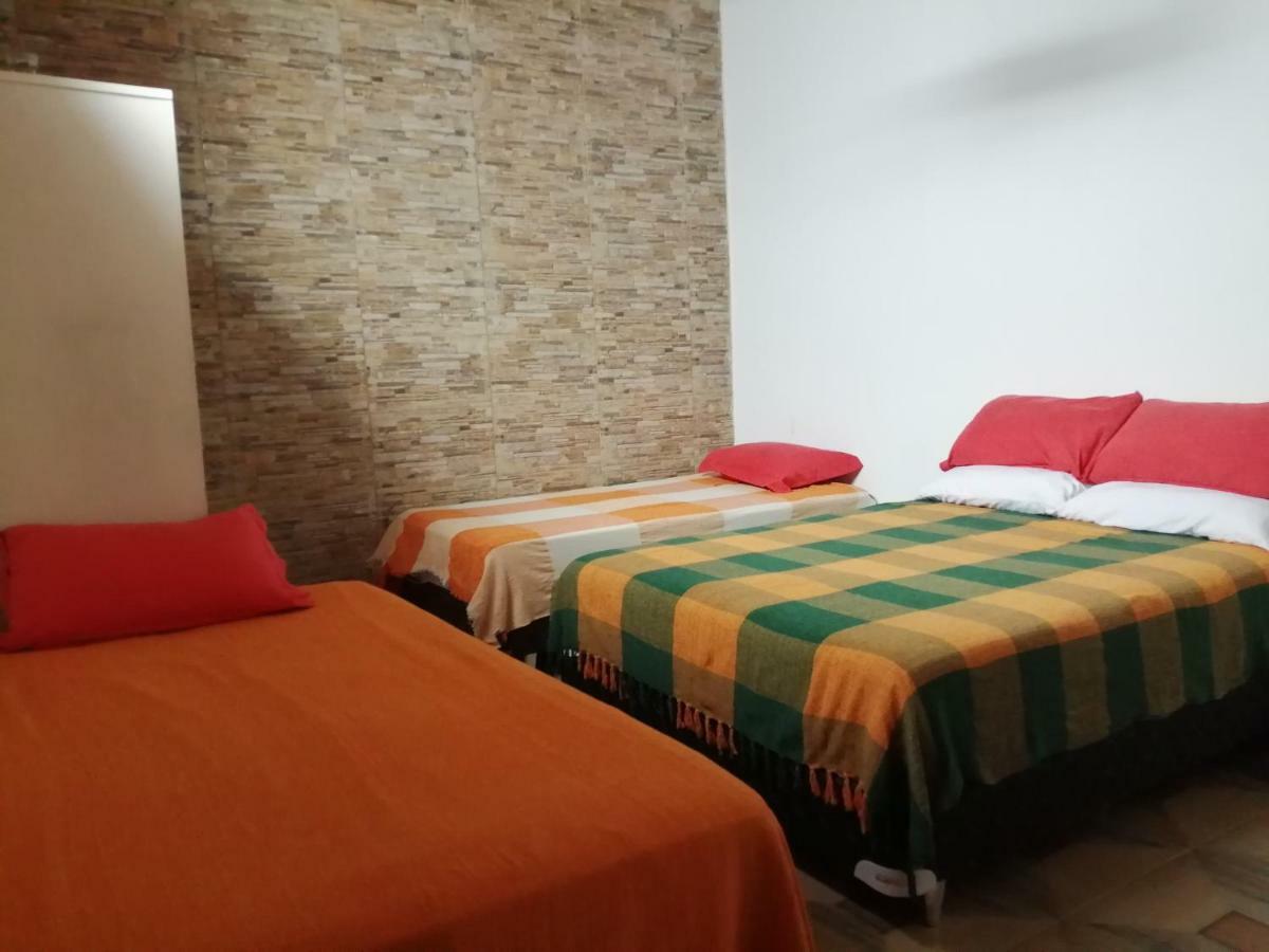 Granados Bed & Breakfast Асунсион Екстериор снимка